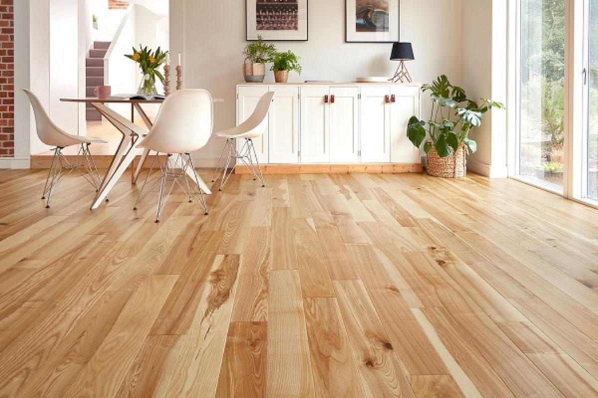 Sàn gỗ tần bì đẹp mắt