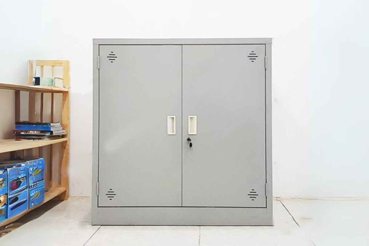Tủ 2 cánh thấp phun sơn chống han gỉ