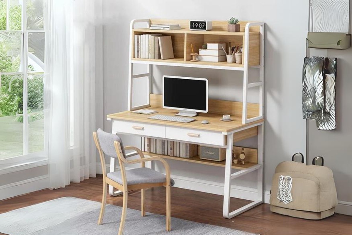 Bàn làm việc dựa tường có kệ sách