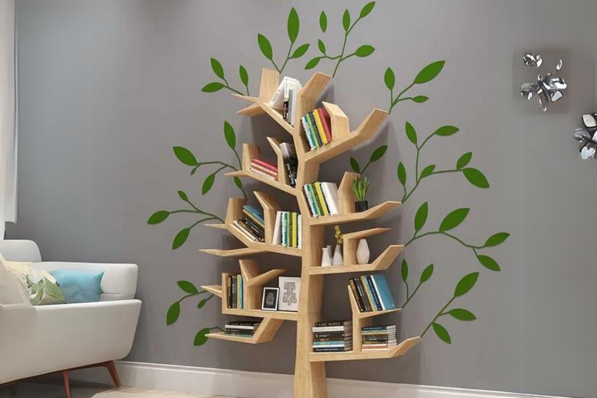 Kệ sách treo tường tự làm bằng gỗ hình nhánh cây