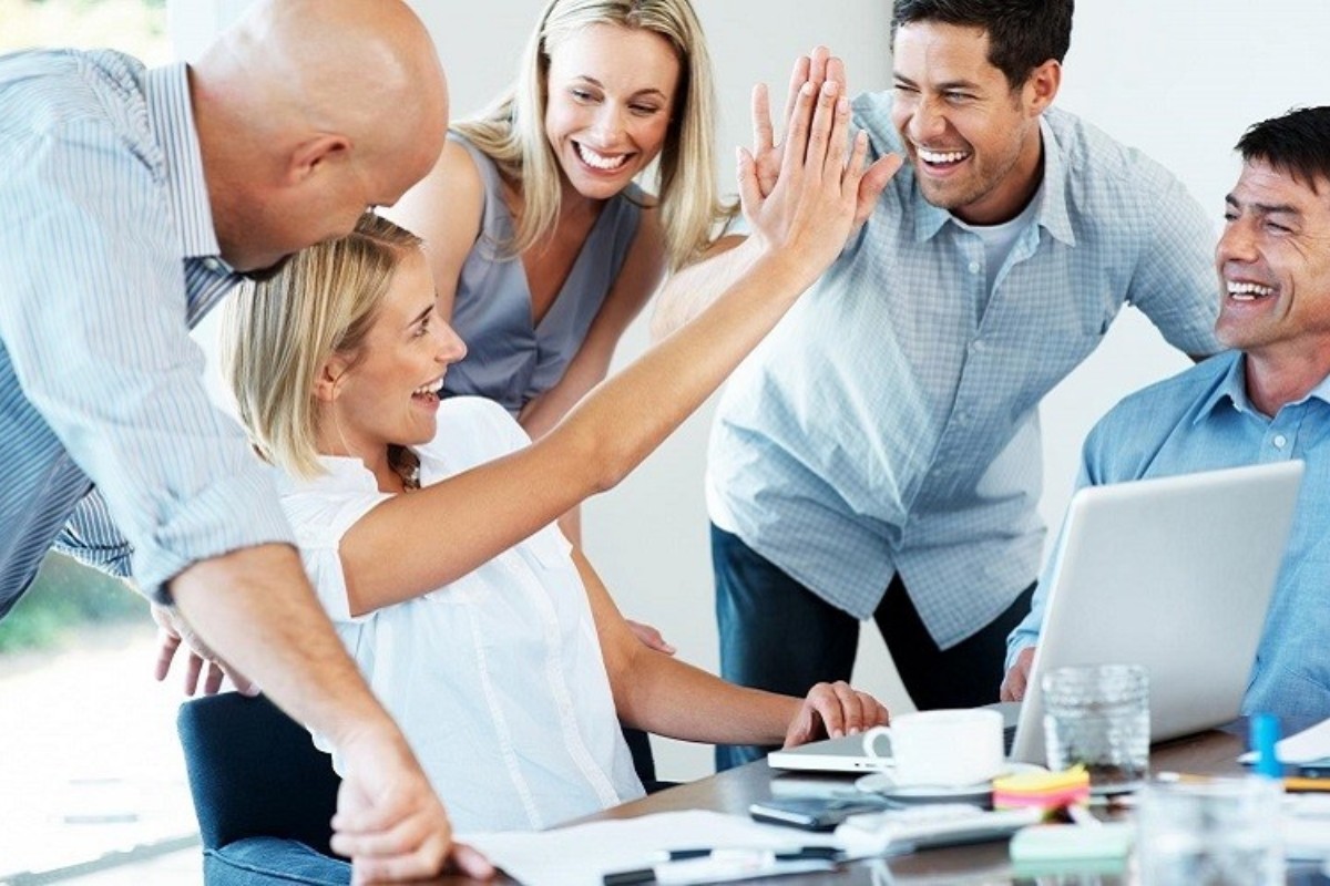 Lợi ích kỹ năng làm việc nhóm đối với nhân viên