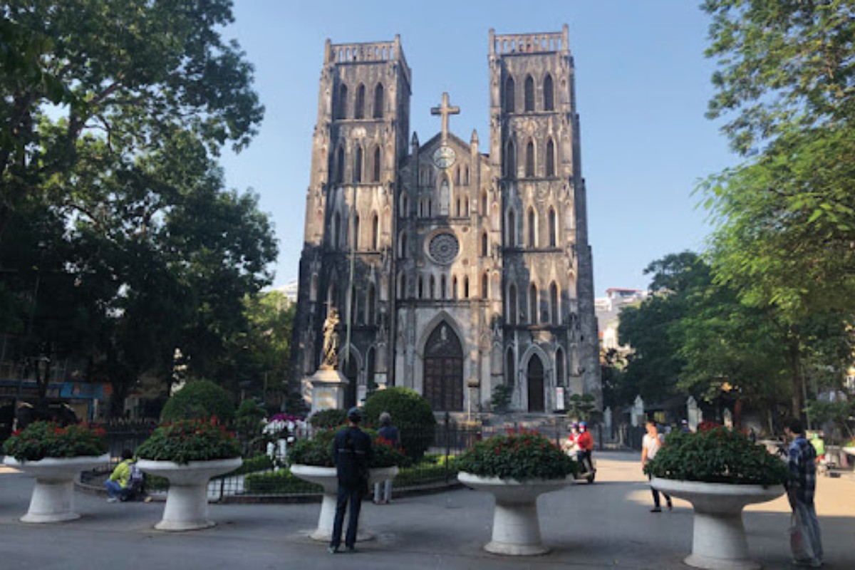 Nhà thờ lớn Hà Nội có kiến trúc gothic