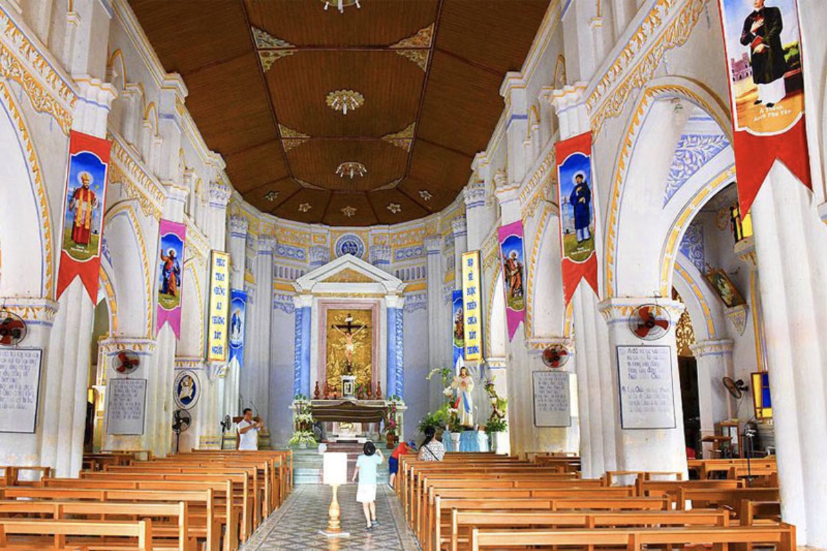 Nhà thờ Mằng Lăng