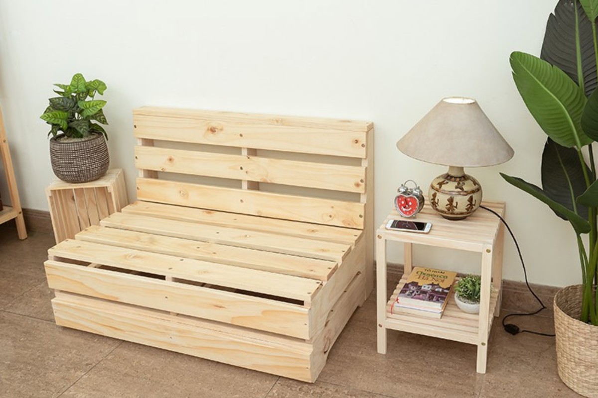 Ưu, nhược điểm của việc đóng bàn ghế bằng gỗ pallet