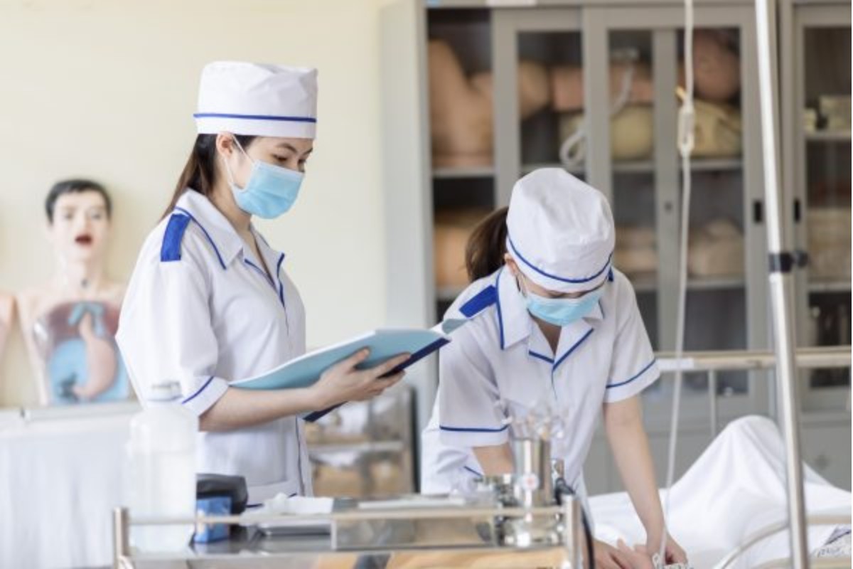 Ứng dụng của xi mạ crom trong ngành y tế