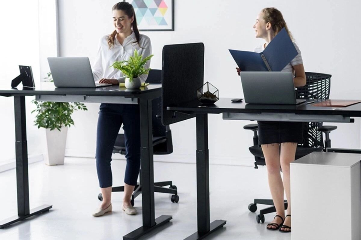 Bàn ghế ergonomic giúp tăng cường sự gắn kết