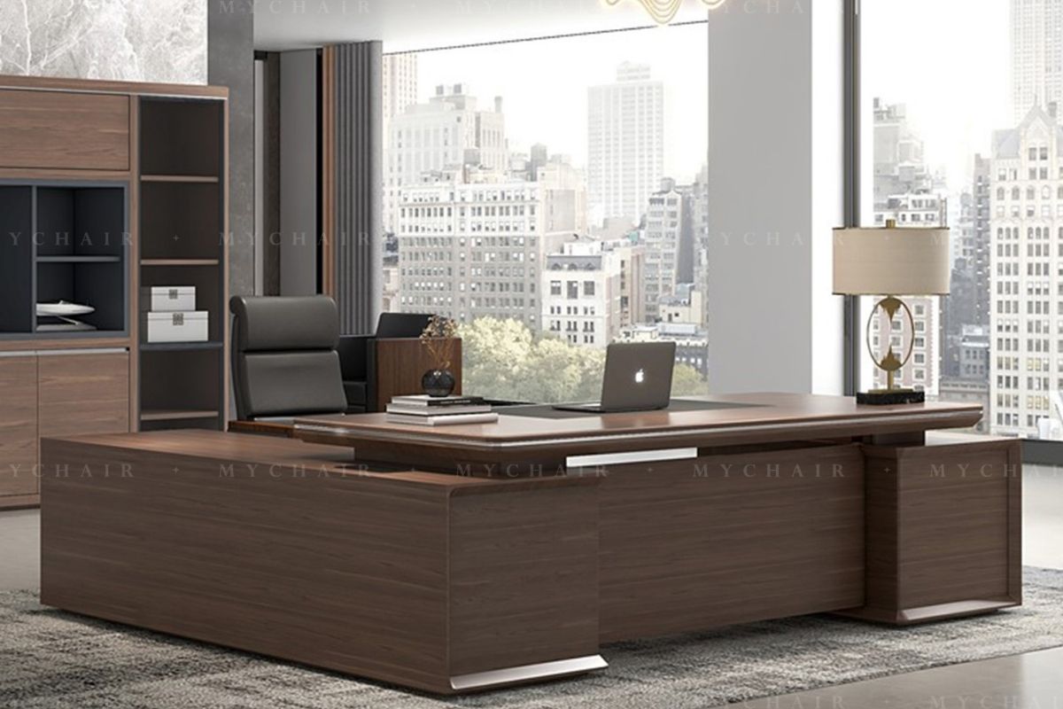 Bàn chủ tịch gỗ tự nhiên an toàn khi sử dụng