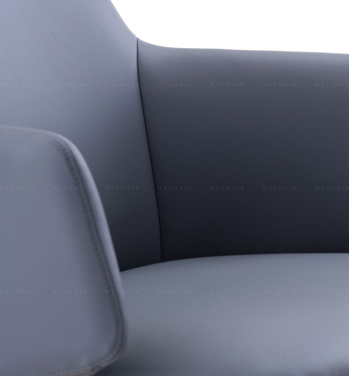 Ghế Giám Đốc Cao Cấp Lưng Trung MyChair ME427B