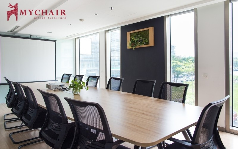 Ghế phòng họp làm bằng chất liệu lưới mang lại sự thoải mái tối đa khi ngồi