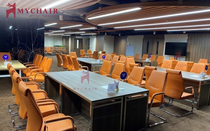 Chất liệu, dáng ghế phù hợp cho văn phòng