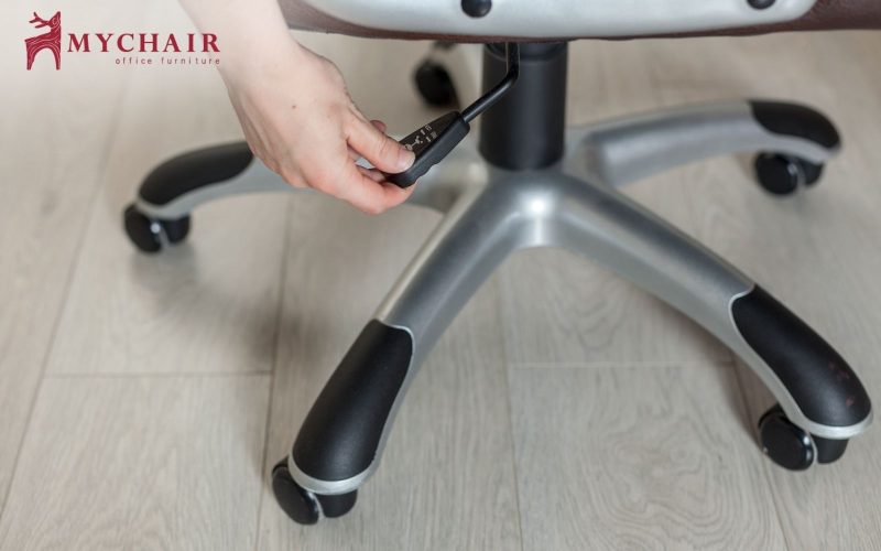Mua ghế văn phòng có thể điều chỉnh