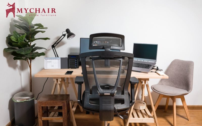Ghế xoay lưng cao giảm đau cổ vai gáy