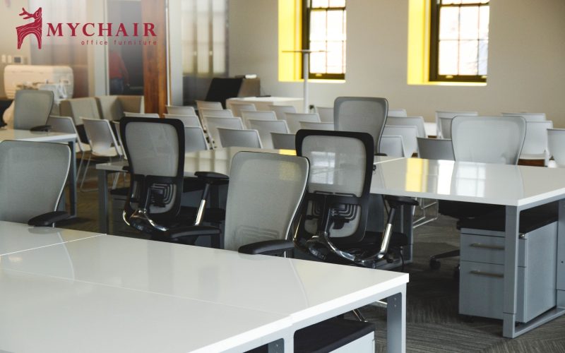 Sai lầm mua ghế văn phòng online: Ghế không hợp với không gian làm việc Cần chọn loại ghế phù hợp với không gian làm việc
