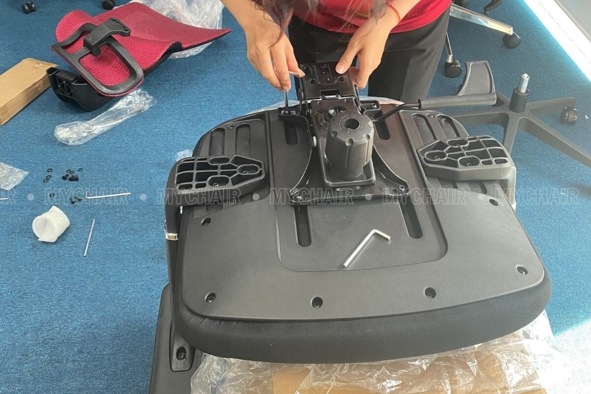 Cách lắp mâm ghế xoay văn phòng