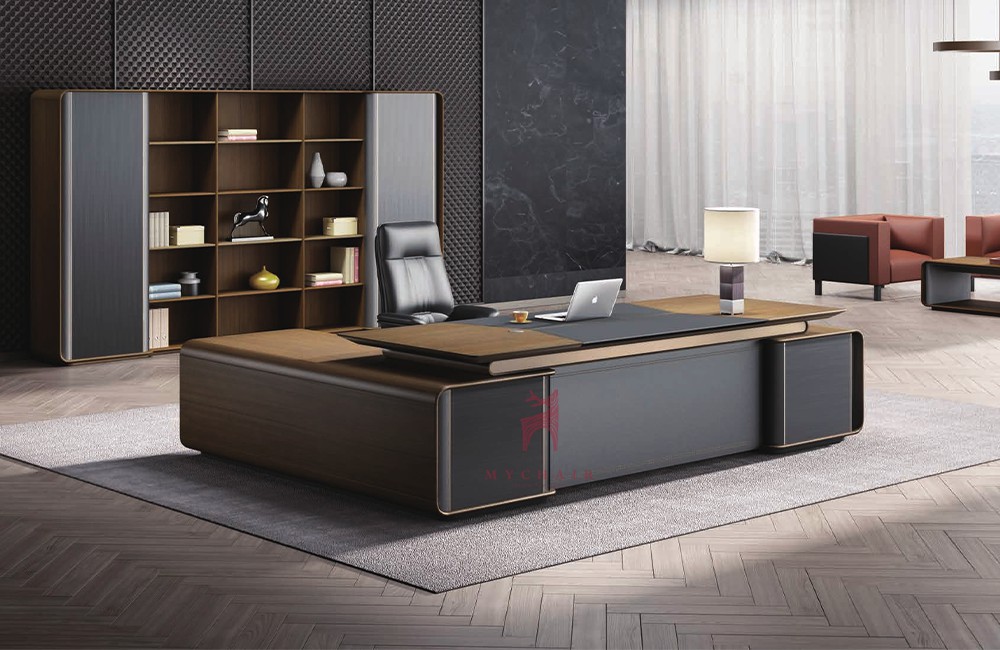 Nắm Chắc Những Điều Này Để Lựa Chọn Bàn Giám Đốc Chuẩn Xác Nhất