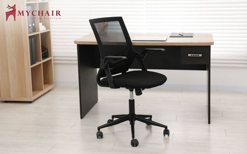 Nếu trường hợp lưới bị nhão quá bạn có thể cân nhắc đổi ghế mới Mua ghế mới