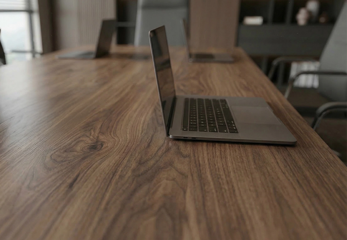 b&agrave;n họp hiện đại mc67b