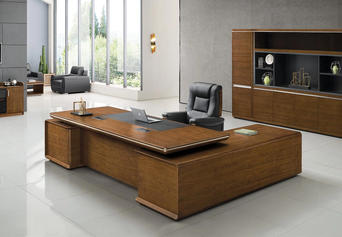 b&agrave;n l&atilde;nh đạo sbgd06