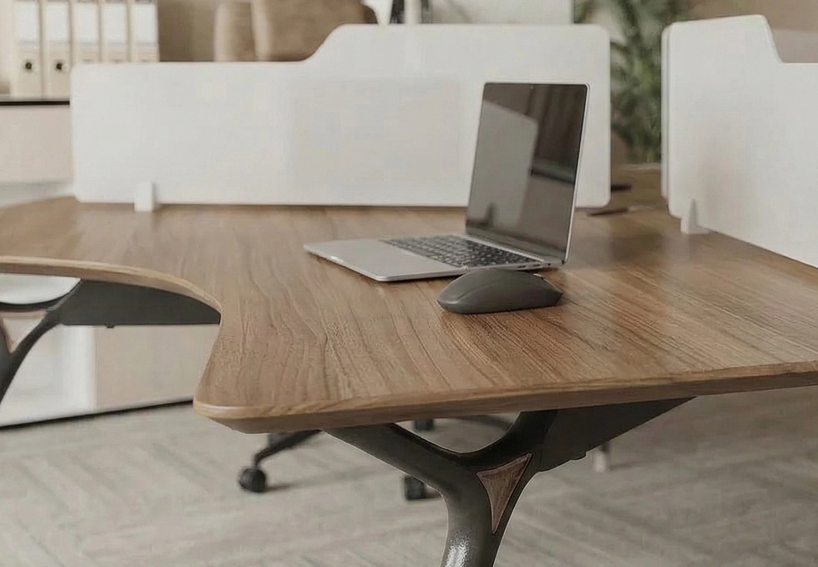 b&agrave;n nh&acirc;n vi&ecirc;n cụm 3 mc61g