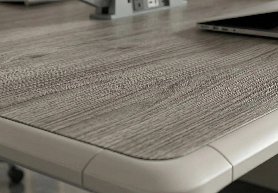 b&agrave;n nh&acirc;n vi&ecirc;n mc61g