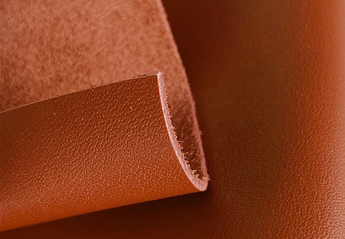 ghế ph&ograve;ng họp da me022c