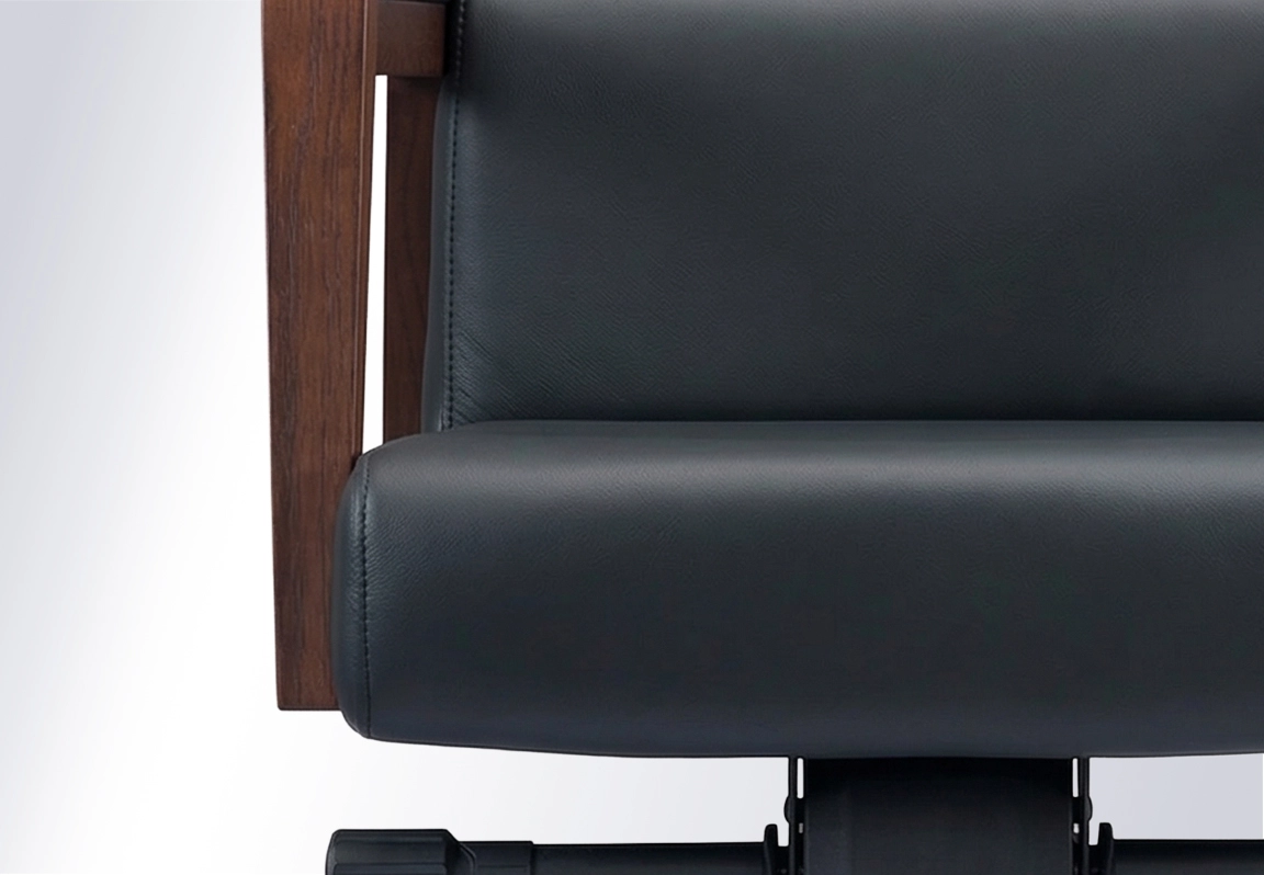 ghế da văn ph&ograve;ng no613b