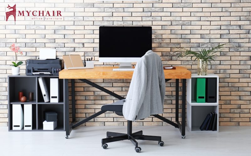 Mẫu bàn làm việc tại nhà chân sắt đẹp