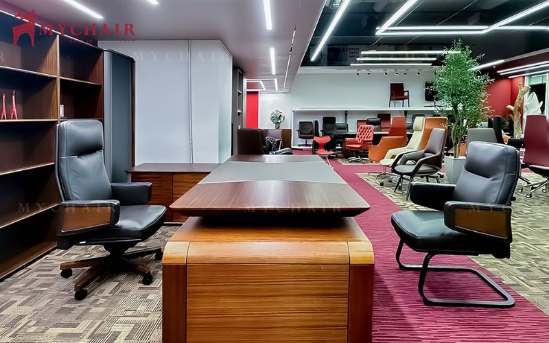 Bàn ghế giám đốc thực tế ở MyChair hình ảnh ghế giám đốc da