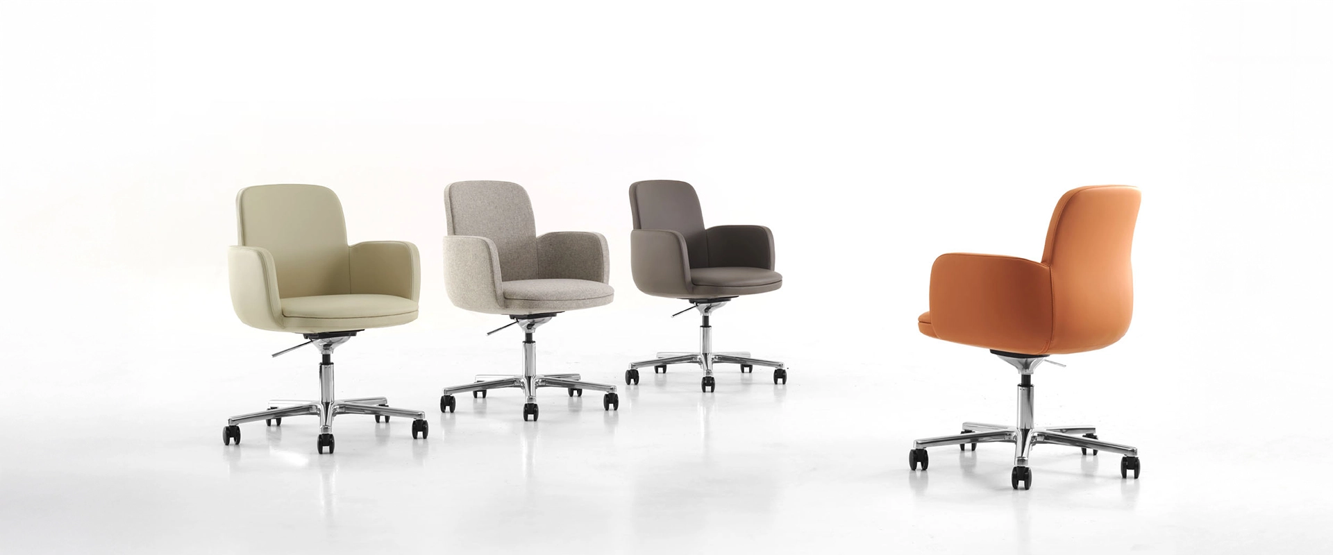 ghế xoay lưng trung