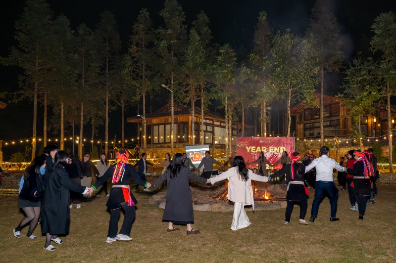 tập thể mychair nối vòng tay lớn