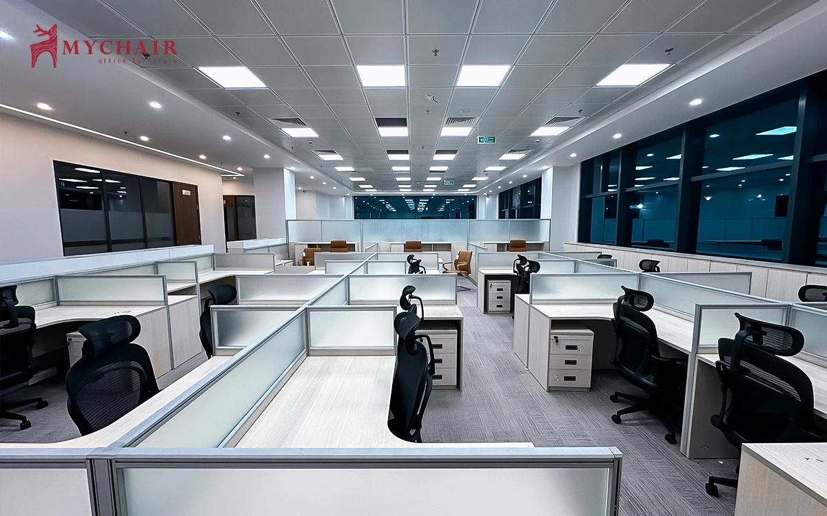 cung cấp nội thất văn phòng cho petrovietnam