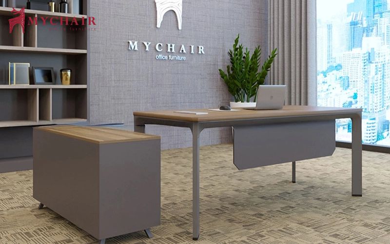 bàn giám đốc chân sắt MC67A