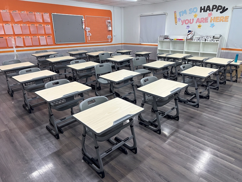 mychair cung cấp bàn ghế học sinh cho hệ thống giáo dục alpha school