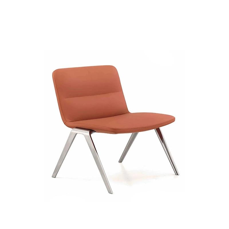 Armchair MyChair F28 da bò Italy phối tông với bàn ghế làm việc phòng giám đốc